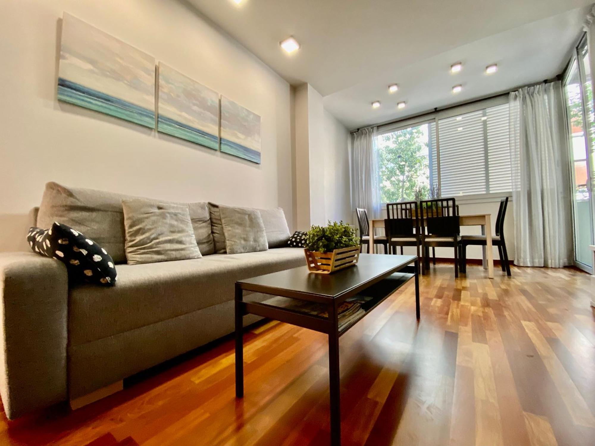 Carmed Homely Apartment By Hlclub Agency Vilanova i la Geltrú Eksteriør bilde