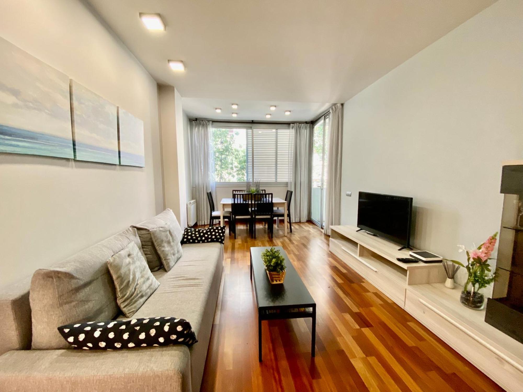 Carmed Homely Apartment By Hlclub Agency Vilanova i la Geltrú Eksteriør bilde